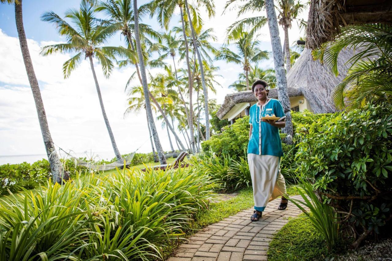 Outrigger Fiji Beach Resort Korotogo Exterior photo